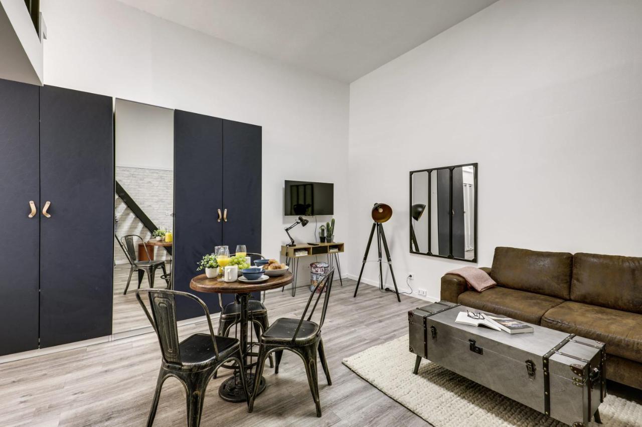 Modern French Studio In Paris Lägenhet Exteriör bild