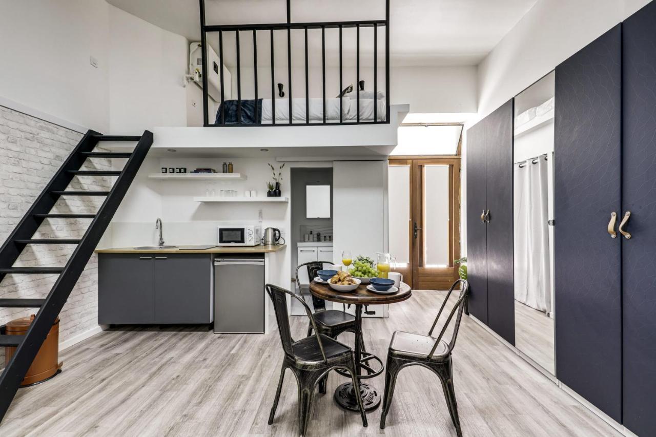 Modern French Studio In Paris Lägenhet Exteriör bild